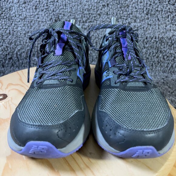 New Balance T410 Trail Running Shoe Womens Size 9.5 Gray Purple Training Sneaker - Picture 2 of 8